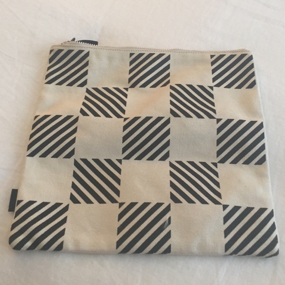 Kate Spade SATURDAY zipper pouch