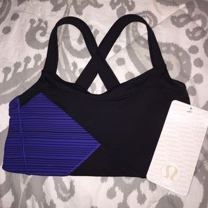 Brand new lululemon sports bra