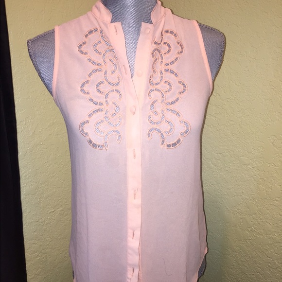 Peach button up top