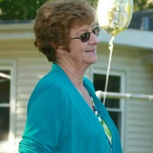 Meet your Posher, Sherry