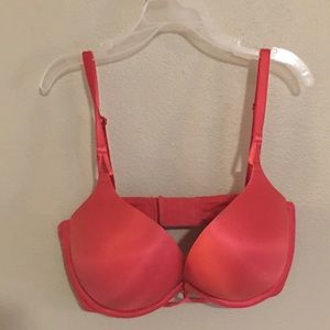 NWOT Victoria Secret Miraculous Plunge Bra 34D