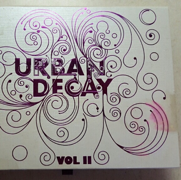 Urban Decay Vol 2 Palette