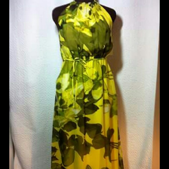 Jessica Simpson  Maxi dress