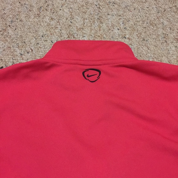 Red Nike Pullover Sweater Zip - Picture 4 of 4