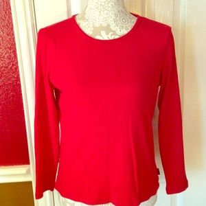😋 🌺 Cherry Red Liz Claiborne ribbed top