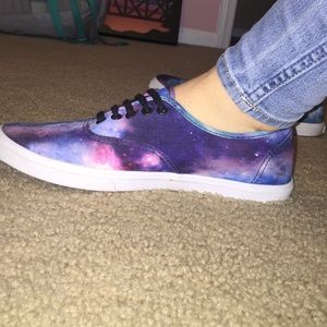 Galaxy Vans