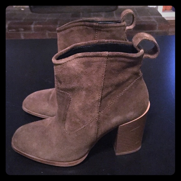Zara western suede booties