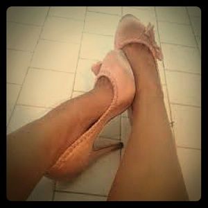 Sexy Betsy Johnson kitten heels