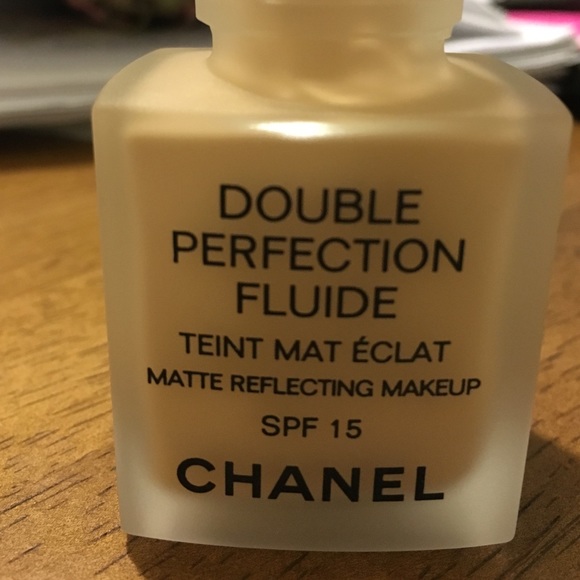 Chanel foundation