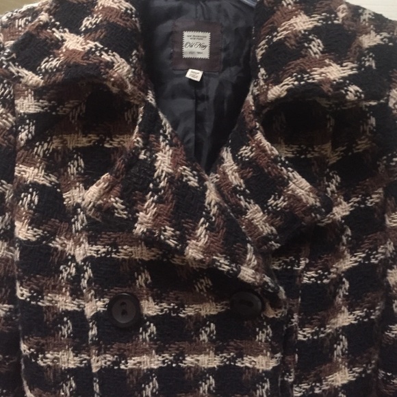 Old Navy brown houndstooth double-breasted coat - Picture 2 of 4