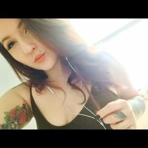 Meet your Posher, Kara