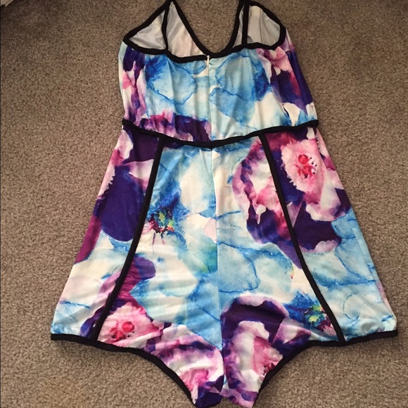 Colorful romper - Picture 2 of 2