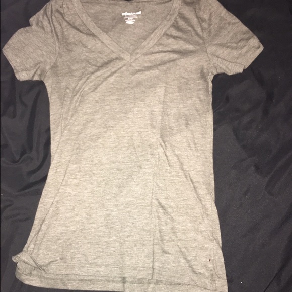 green vneck tshirt