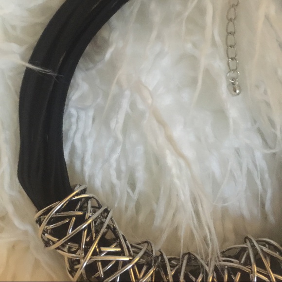 Necklace - Picture 3 of 3