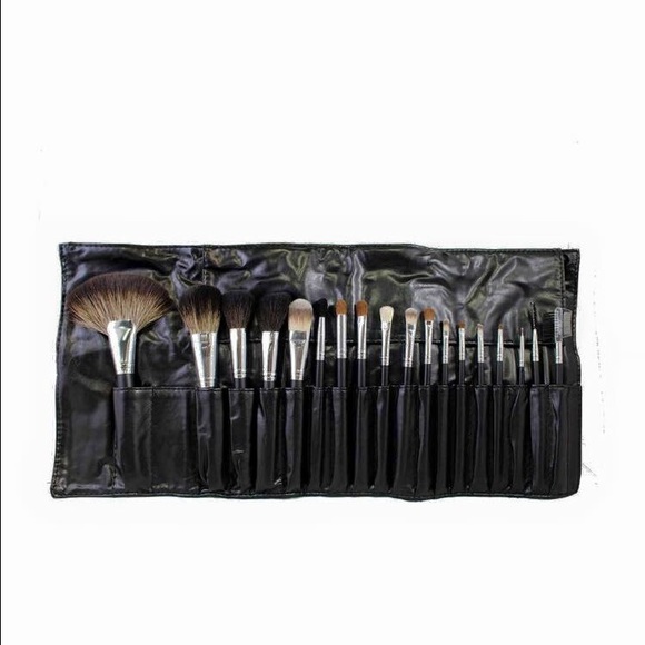 Morphe Set 681 18Pc Professional Sable Brush NEW