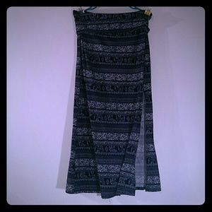CLOSET CLOSING-AUG 31 Maxi Skirt w/Elephant Design
