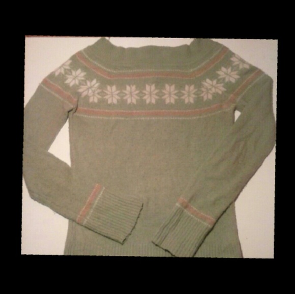 Rue 21 Snowflake Sweater