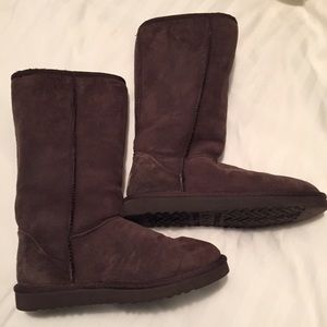 UGG Boot: Classic Tall Chocolate Boots