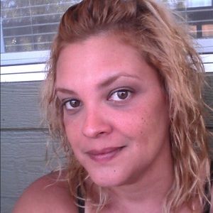 Meet your Posher, Arlene