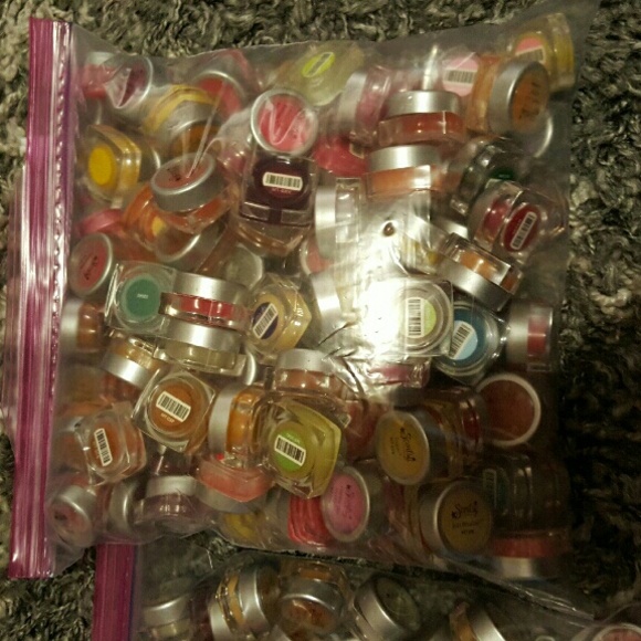 211 mini scentsy testers plus 10 bigger ones