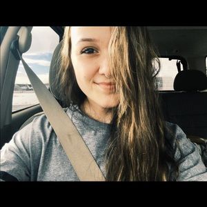 Meet your Posher, Megan