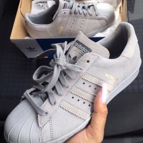 Meet your Posher, Sarah - Picture 1 of 1