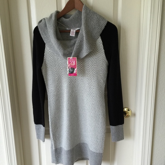 🎀EASTER SALE🎀Candie's Sweater Dress