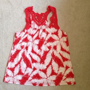 Red Lace Tropical Tank