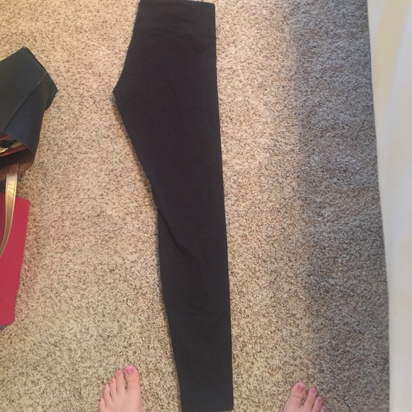 Black Lulu Lemon Pants