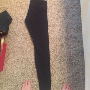 Black Lulu Lemon Pants