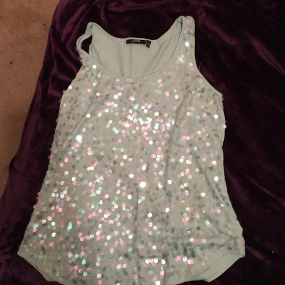 APT. 9 sequence tank top! Size M