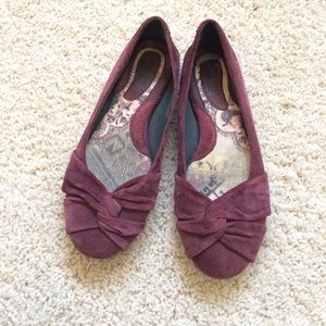 Magenta Flats