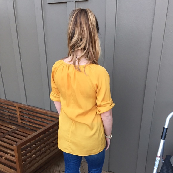 3/4 length gold blouse. Gently used! - Picture 3 of 3