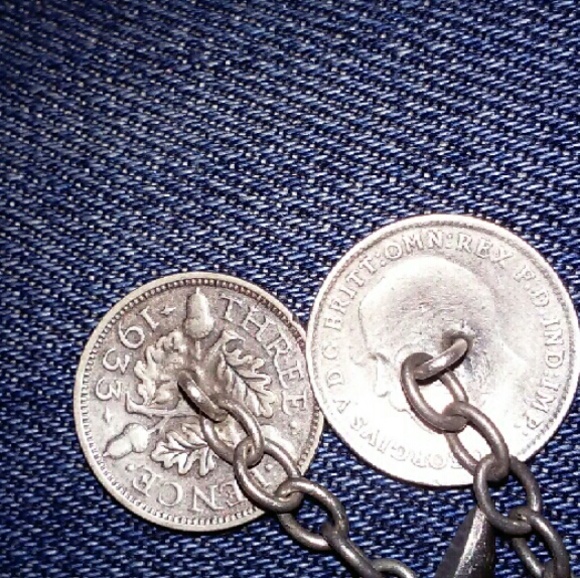 Cufflinks - Picture 2 of 4