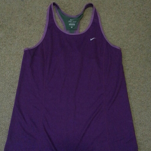 Nike drifit tank