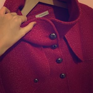 Luxury red gold cape