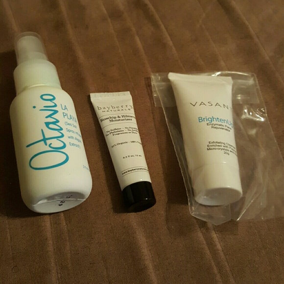 Makeup Bag - Picture 3 of 3