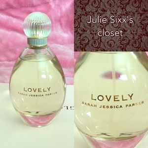 SALE!!! Lovely 3.4 oz Sarah Jessica Parker perfume