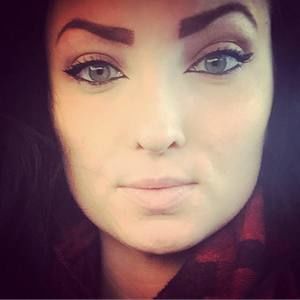 Meet your Posher, Vanessa