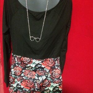Black and flower print used dress.