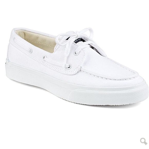 ‼️White Sperrys‼️