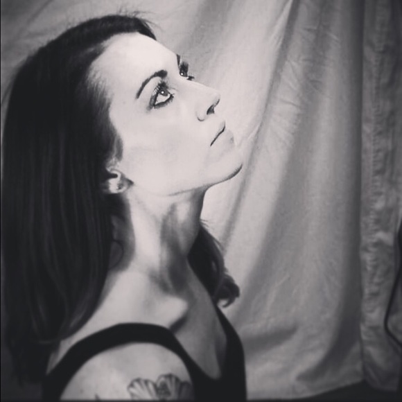 Meet your Posher, Raven