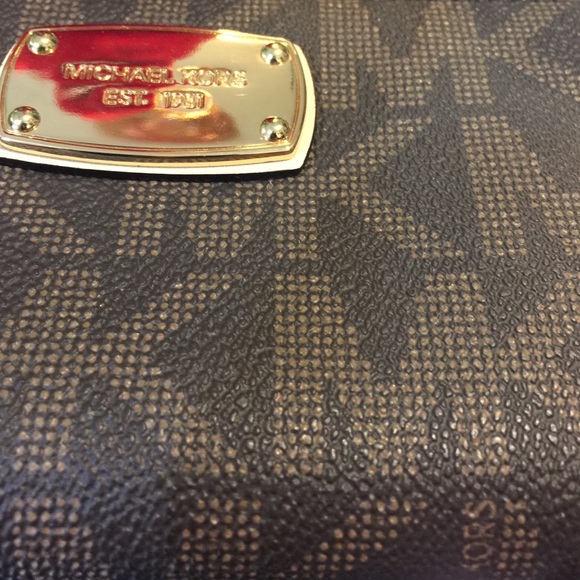 MICHAEL KORS WALLET - Picture 3 of 4