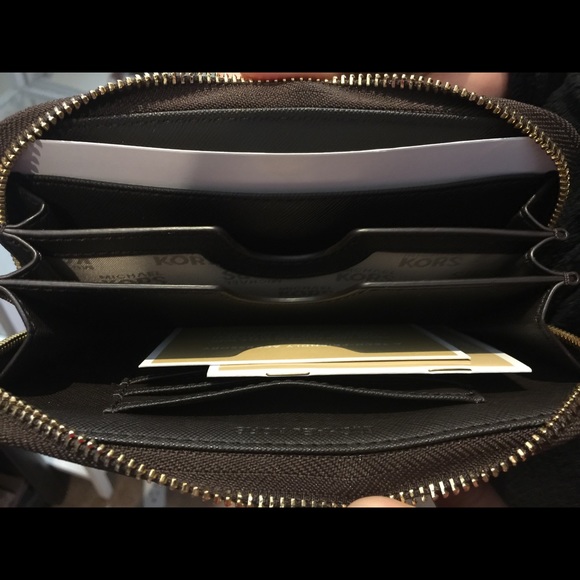 MICHAEL KORS WALLET - Picture 4 of 4