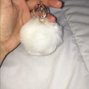 Fur Pom Pom keychain