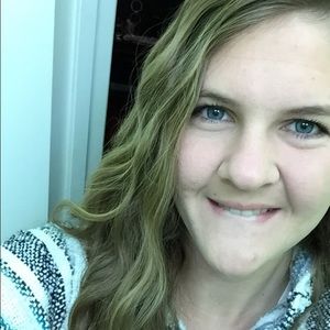 Meet your Posher, Kelsey