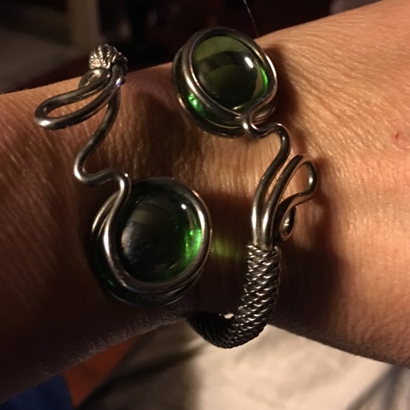 Bracelet - Picture 2 of 3