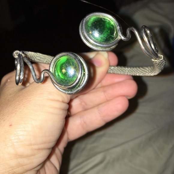 Bracelet - Picture 3 of 3