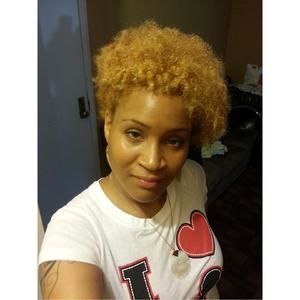 Meet your Posher, Clarese