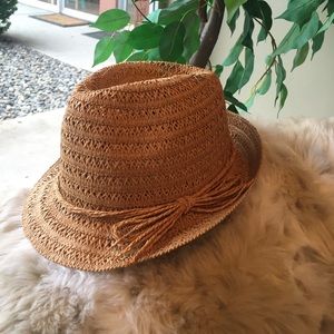 Straw fedora